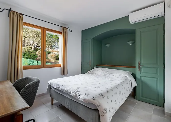 L'escale Des Golfs Saint-Raphaël