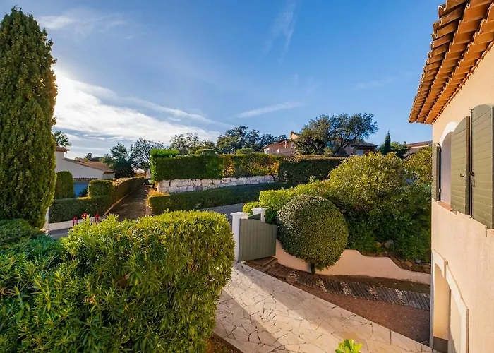 Vila L'escale Des Golfs Saint-Raphaël