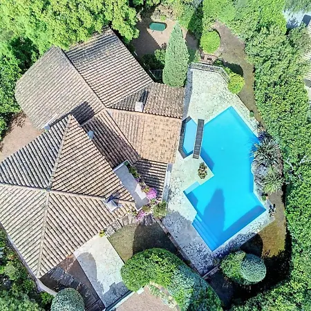 Villa L'escale Des Golfs De St Raphael